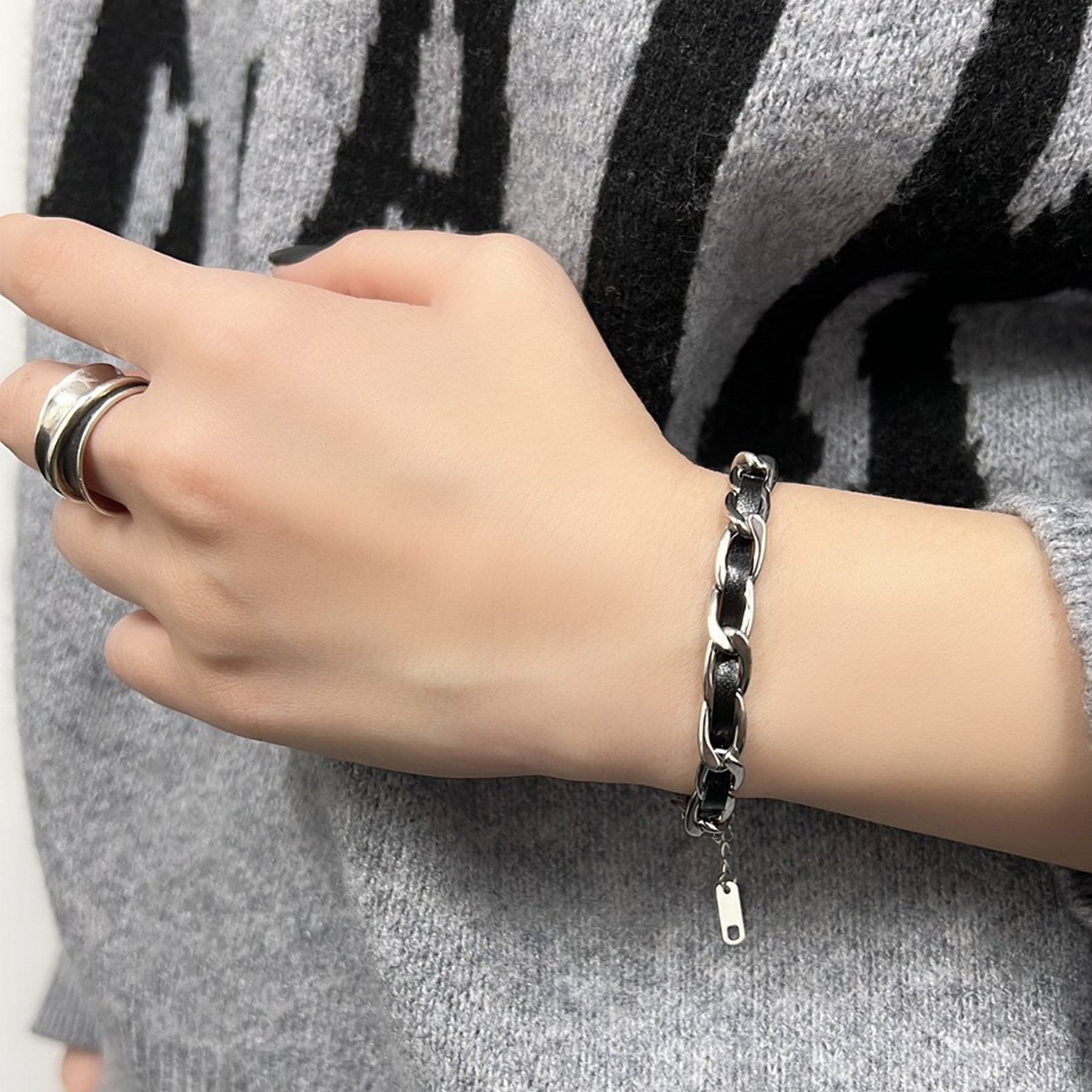 316L フェイクレザーチェーンブレスレット