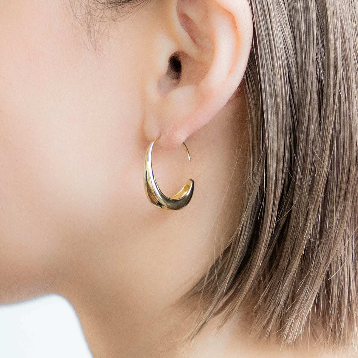 S925 セミサークルピアス