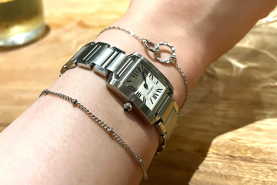 腕時計 × ブレスレット　シルバーコーデが輝いて流！